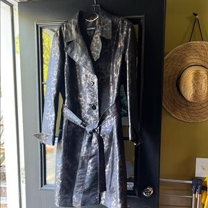 Ellen Tracy Black and Gray Trench Coat with Wide Collar and Belt
